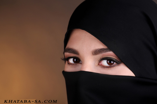 خطابة ام مساعد