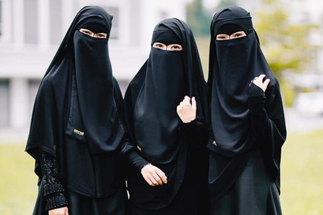 الخطابة أم حمزة